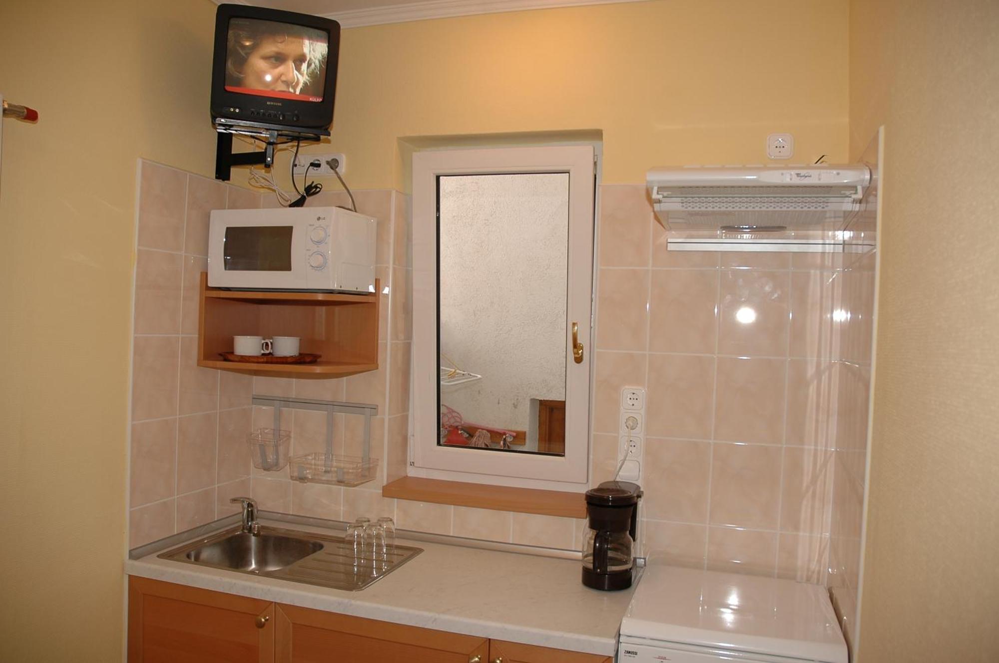 Apartment Pension Rideg Heviz Exterior photo